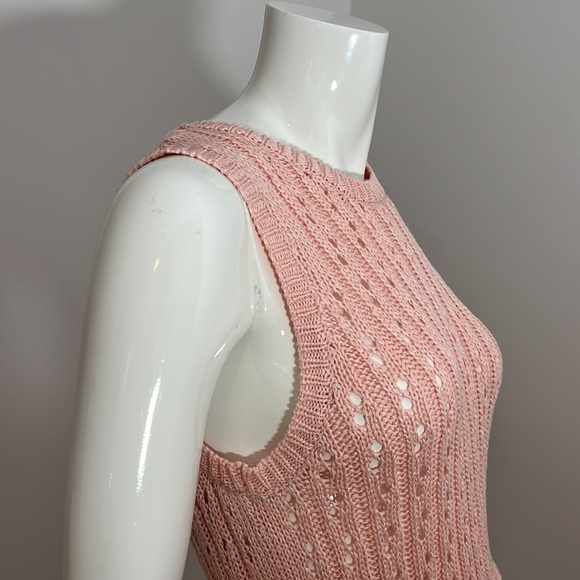 [M] ILANCO Pink Sleeveless Knit - Picture 2 of 4